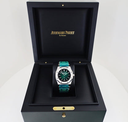 Audemars Piguet Royal Oak Jumbo Extra-Thin Platinum 39mm Green 16202PT.OO.1240PT.01