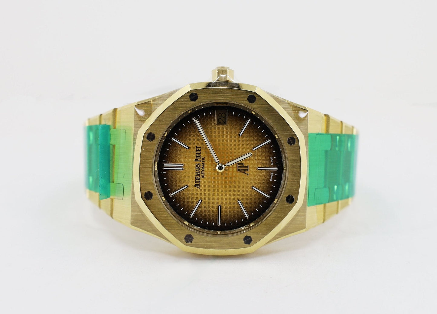 Audemars Piguet Royal Oak Jumbo Extra-Thin Yellow Gold 39mm Smoked Yellow Dial 16202BA.OO.1240BA.01