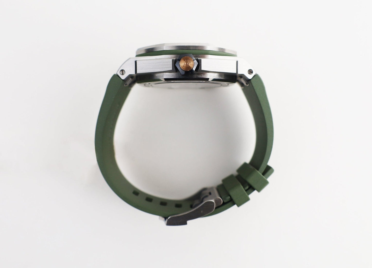 Audemars Piguet Royal Oak Offshore Diver Watch-Green Dial 42mm-15720ST.OO.A052CA.01