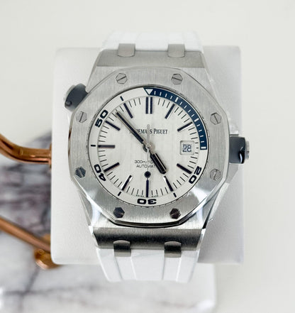 Audemars Piguet Royal Oak Offshore Diver Watch-White Dial 42mm-15710ST.OO.A010CA.01