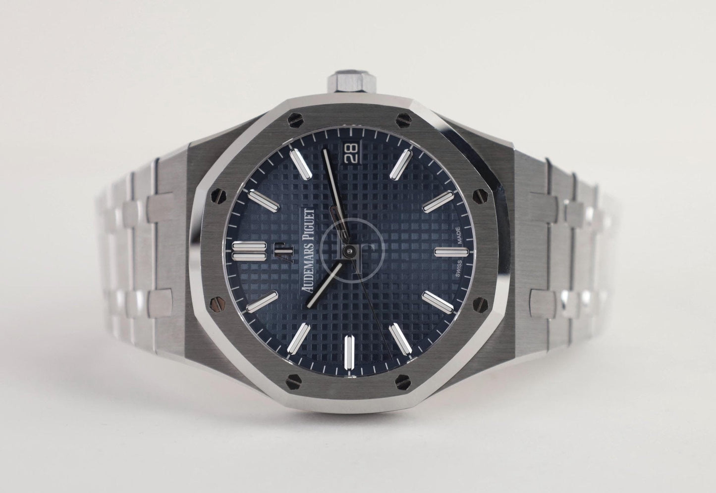 Audemars Piguet Royal Oak Selfwinding Watch - 41mm - Stainless Steel - Blue Dial - Calibre 4302-Blue Dial 41mm-15500ST.OO.1220ST.01