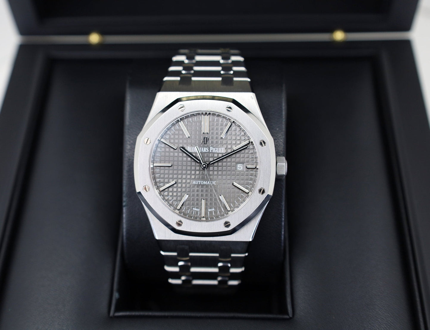 Audemars Piguet Royal Oak Selfwinding Watch - 41mm - Stainless Steel - Grey Dial - Calibre 4302-Grey Dial 41mm-15500ST.OO.1220ST.02